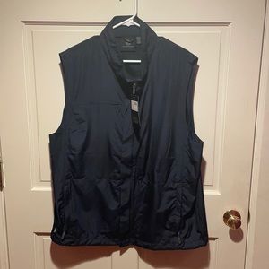 NWT Light weight Stormtech Golf Vest Shell.